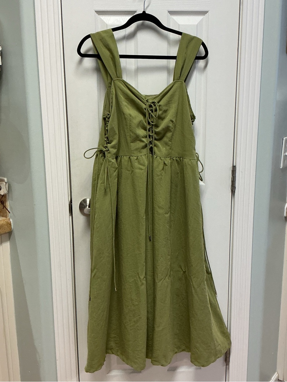 Scarlet Darkness SZ XL Green Lace-Up Sleeveless Midi Dress Lined Renaissance